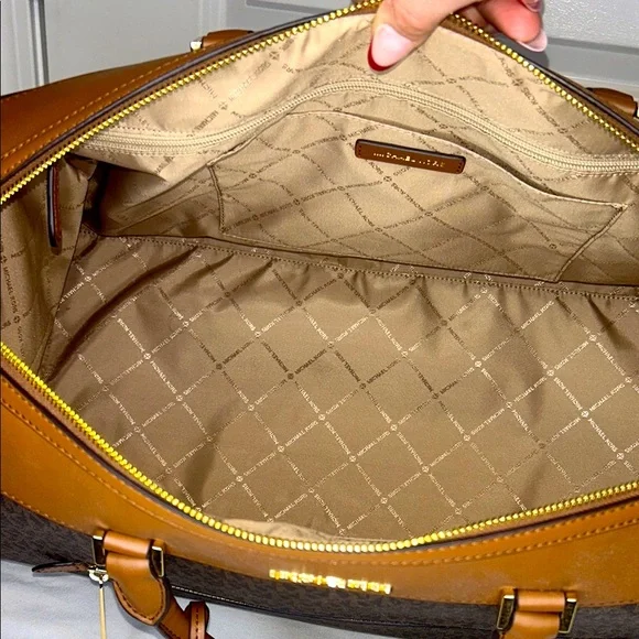 Michael Kors Jet Set Travel Extra-Large Signature Logo Duffel Bag - Picture 10 of 15